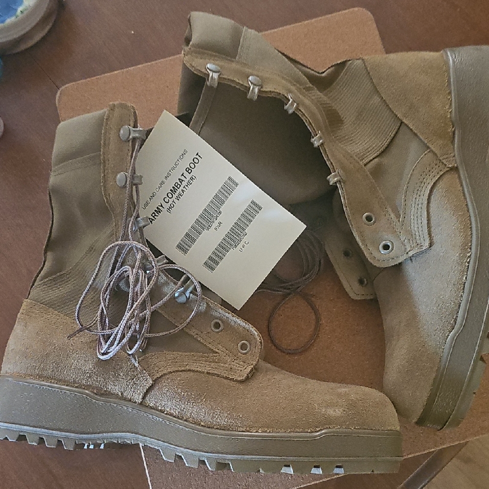 Vibram Sole Tactical Boots in Brown